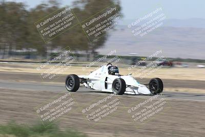 media/Jun-02-2024-CalClub SCCA (Sun) [[05fc656a50]]/Group 4/Qualifying/